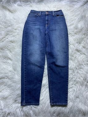 Levi’s High-Waist Mom Jeans Moving Target